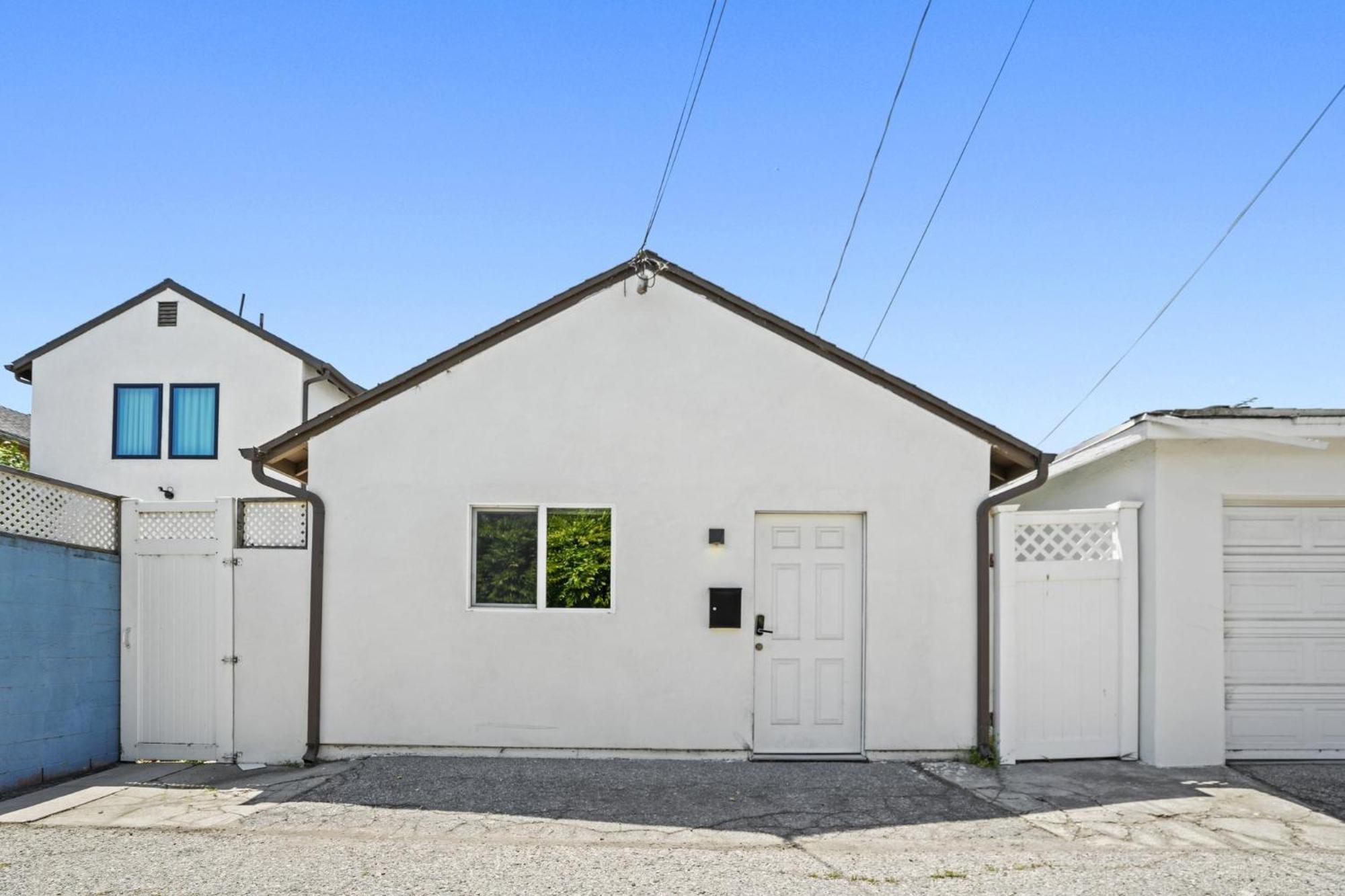 Hébergement de vacances New Modern Cozy Guest House, Parking, Pet Friendly In Mar Vista!